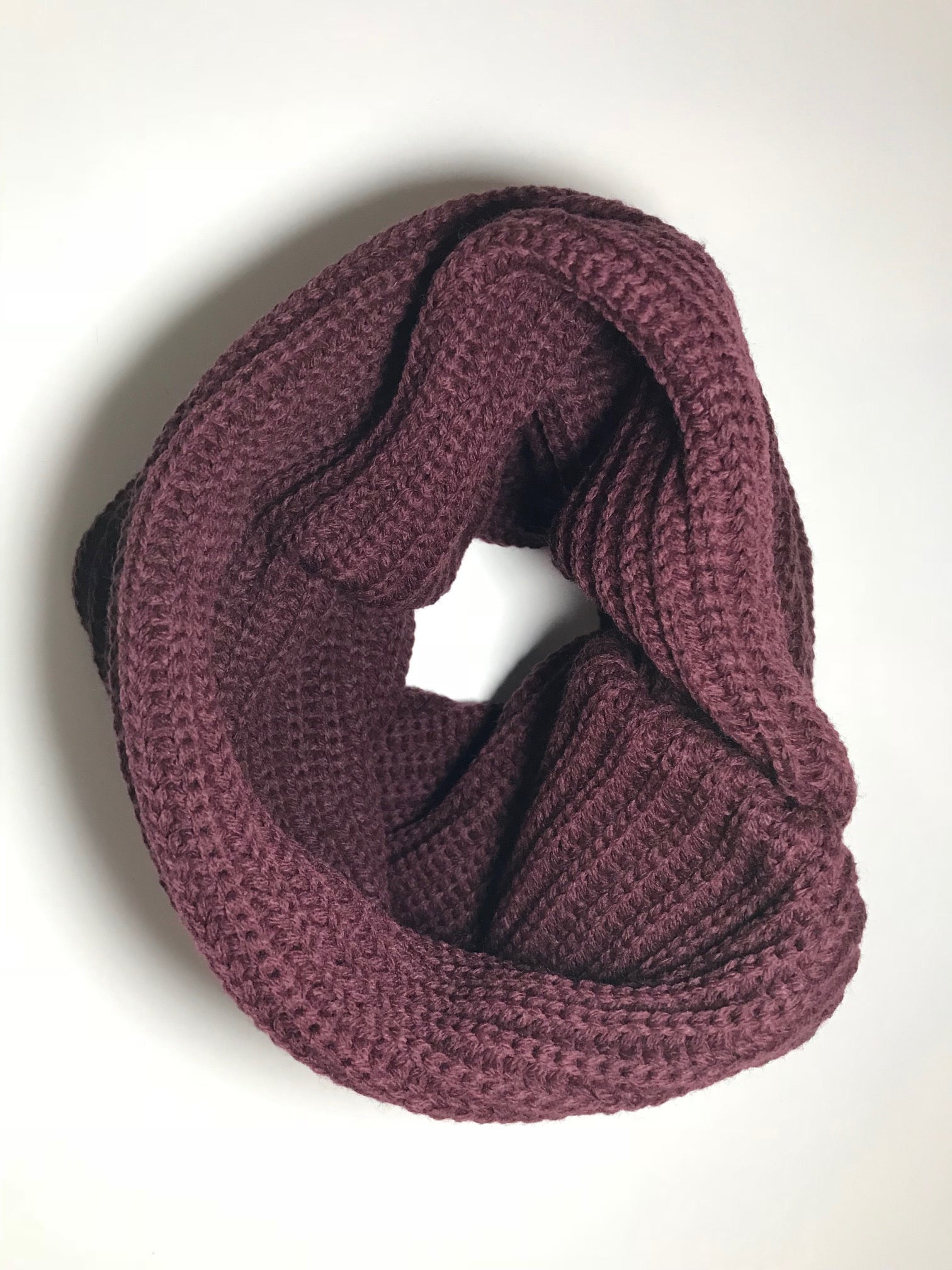 NECKHAT Beanie and Neck Warmer - Crimson